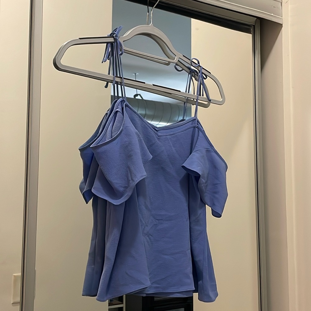 Off the shoulder top, size 2, Topshop, blueish/lavender